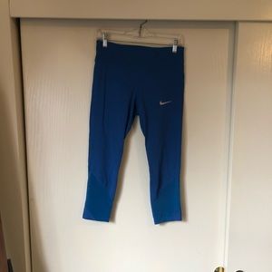 Blue Nike Dri-Fit capri leggings size M